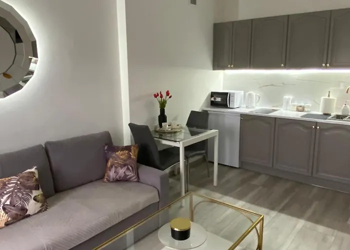 Apartment Gdanska 230 *